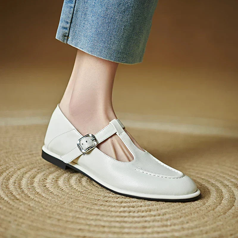 Selvana | Low Heeled Shoes