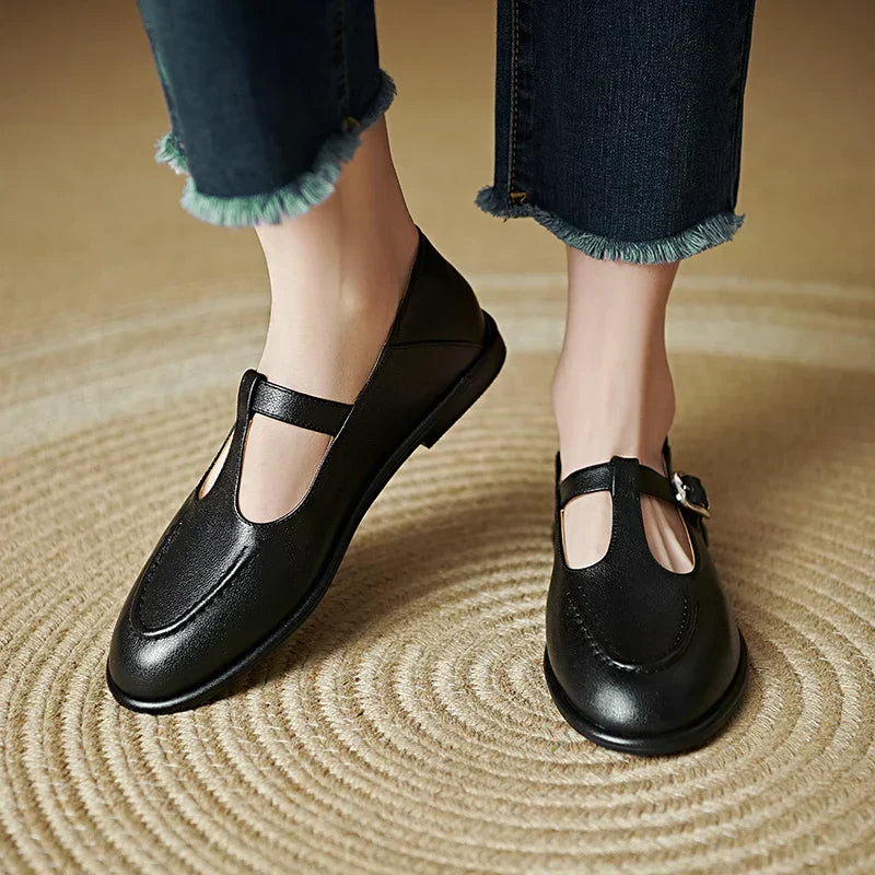 Selvana | Low Heeled Shoes